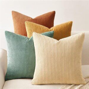 Decorative Throw Pillow Covers Cushion Cases, Set of 4 Soft Velvet